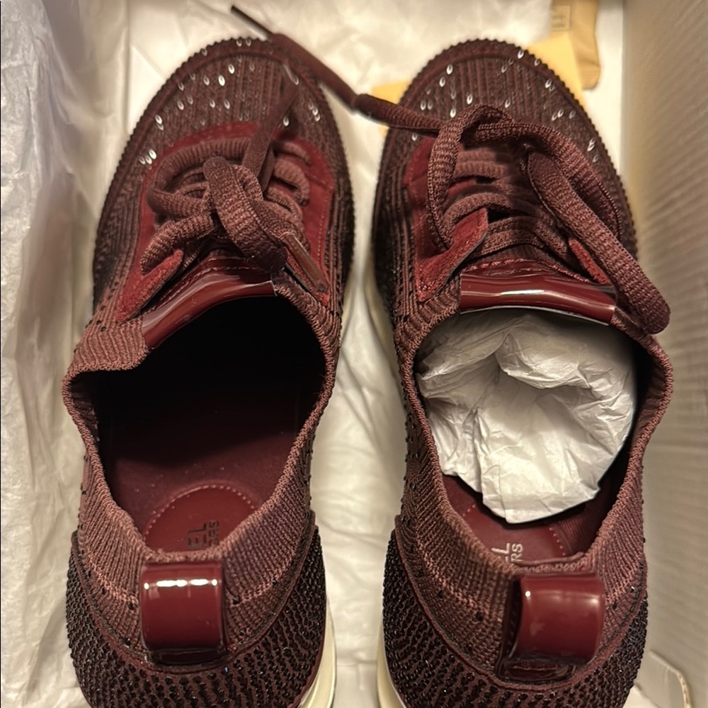 Michael Kors Gold Box - Picture 3 of 7